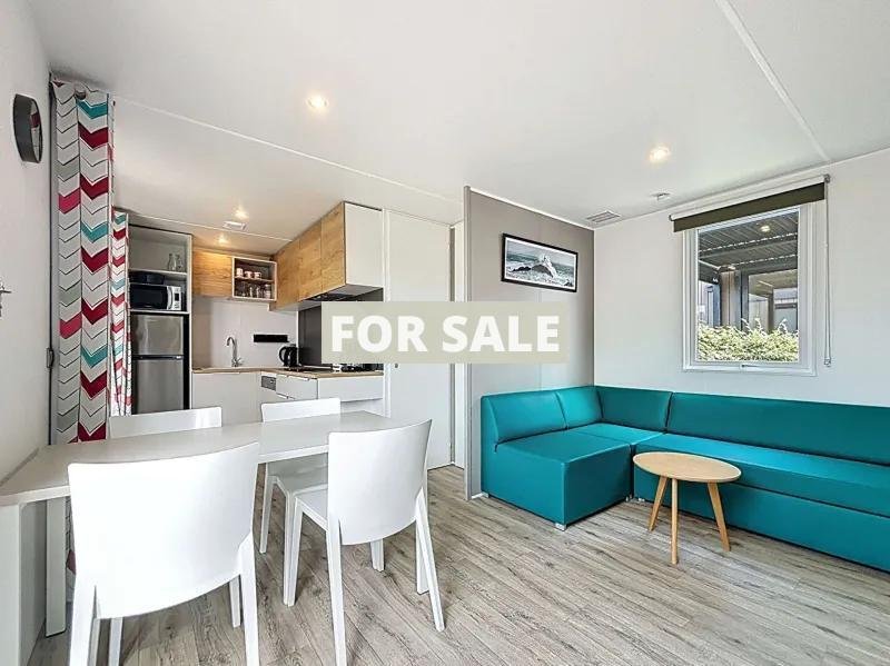 Maison à vendre, 2m², Jullouville