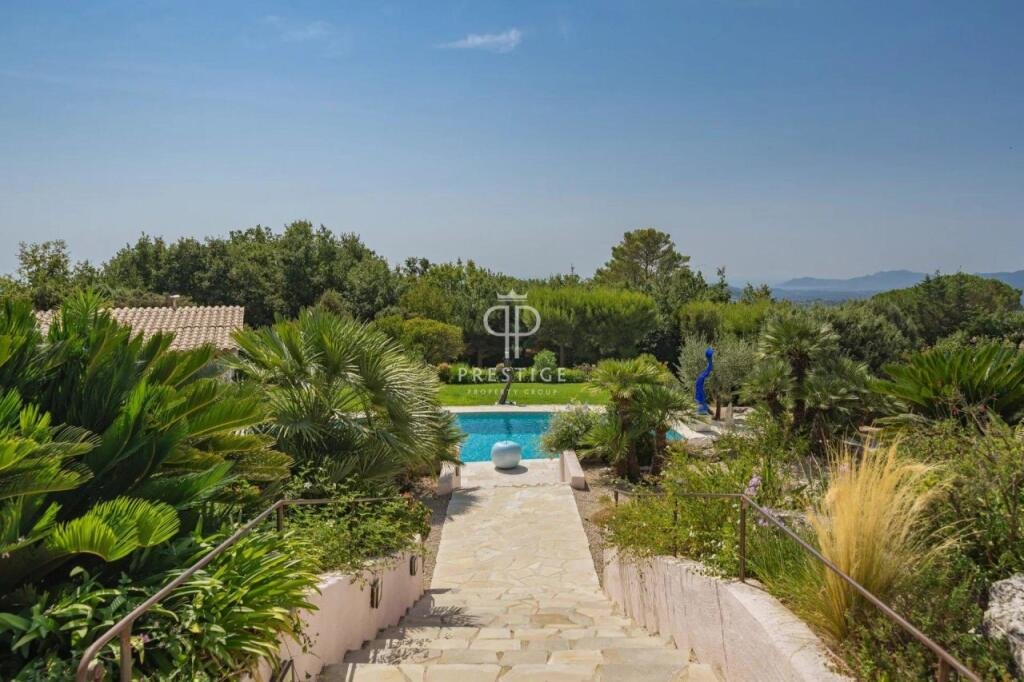 Maison à vendre, 335m², Châteauneuf-Grasse