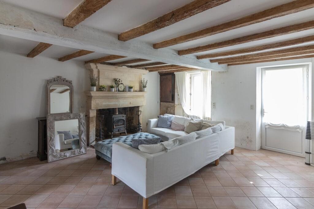 Maison à vendre, 75m², Bourg-Charente