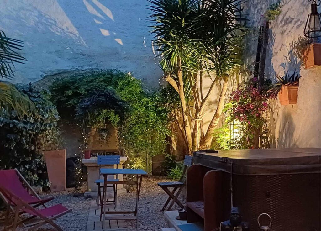 Maison à vendre, 4m², Capestang