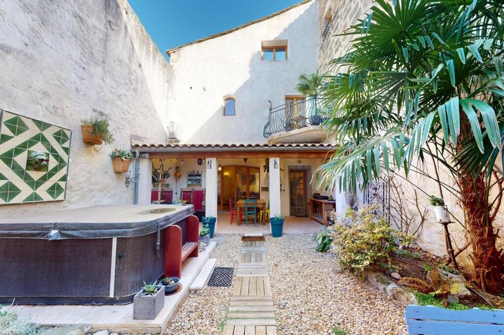 Maison à vendre, 4m², Capestang