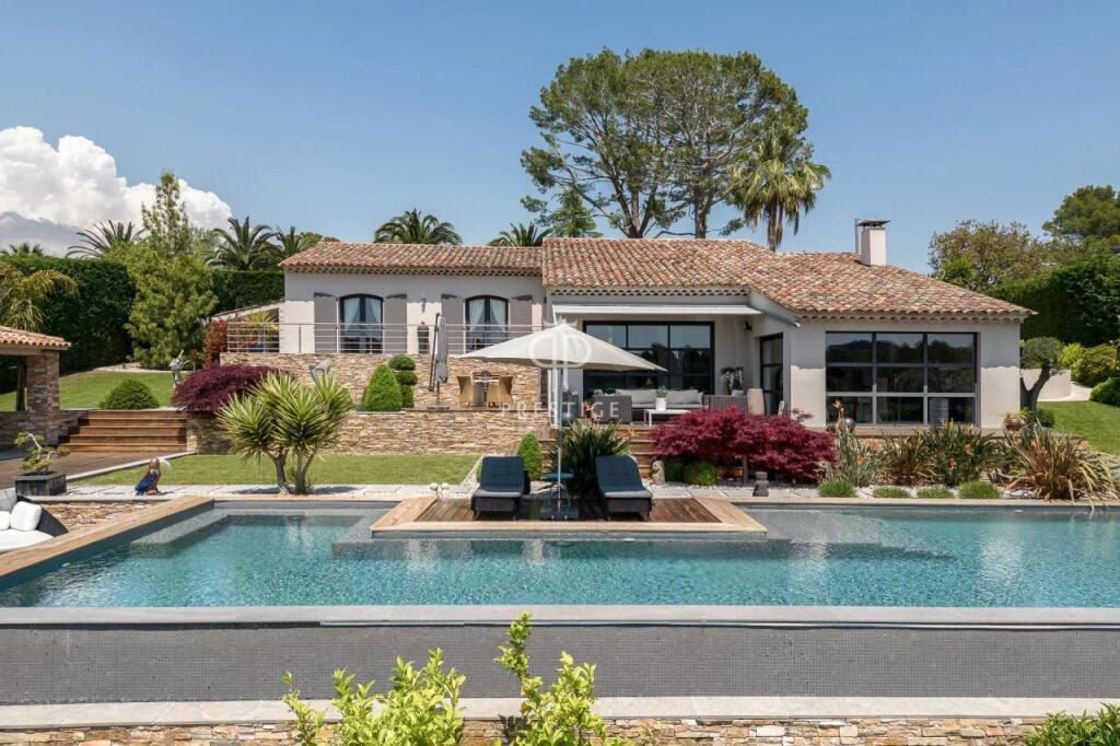 Maison à vendre, 244m², Mougins