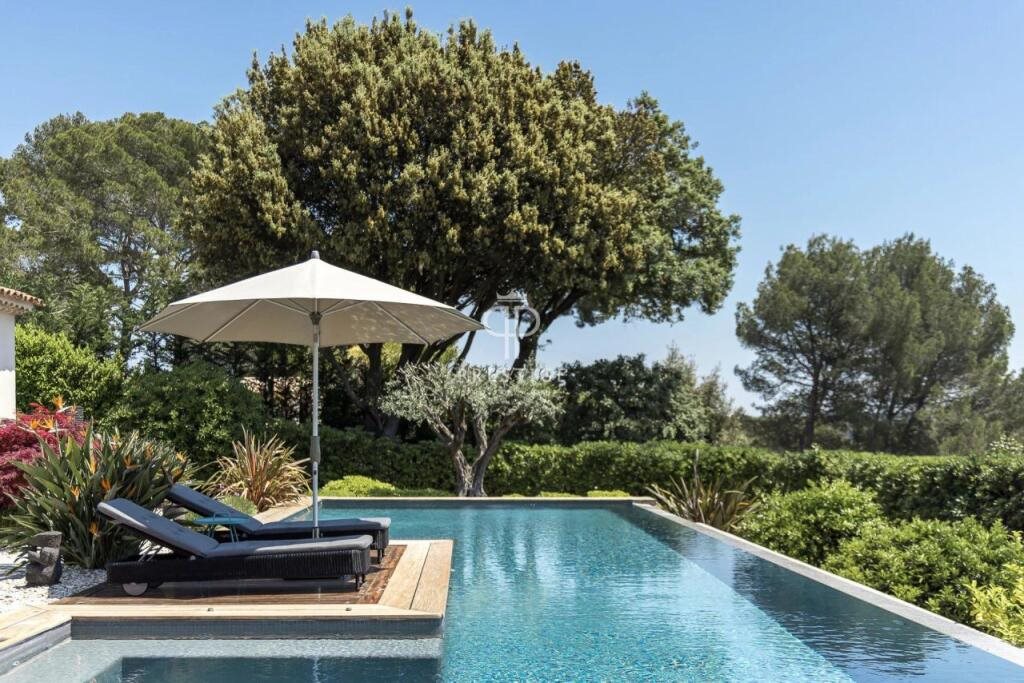 Maison à vendre, 244m², Mougins