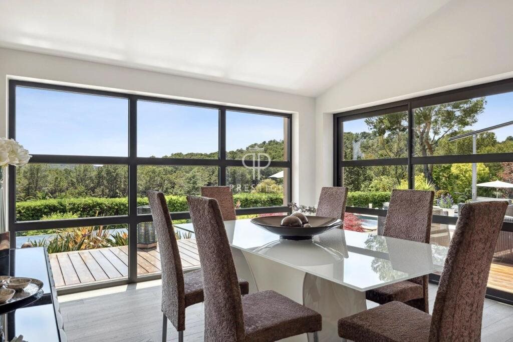 Maison à vendre, 244m², Mougins