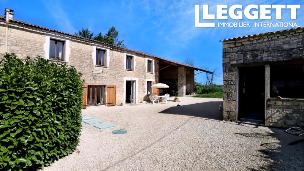 Maison à vendre, 189m², Dampierre-sur-Boutonne