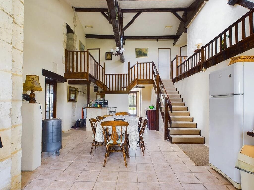 Maison à vendre, 400m², Saint-Vincent-de-Connezac