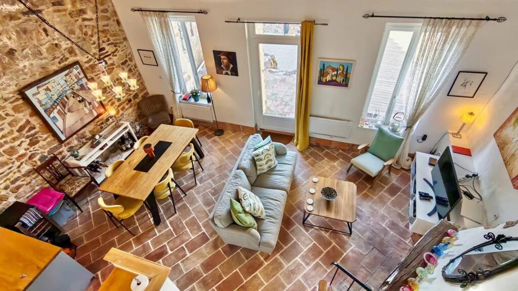 Maison à vendre, 2m², Gabian