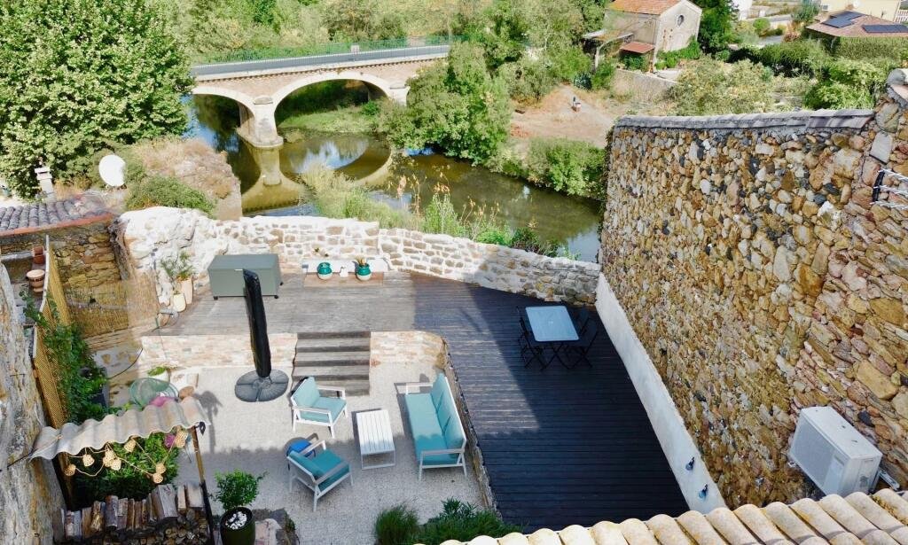 Maison à vendre, 2m², Gabian