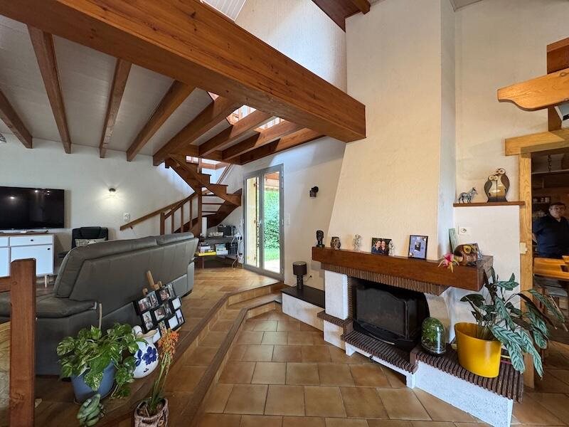 Maison à vendre, 173m², Saint-Martin-de-Coux