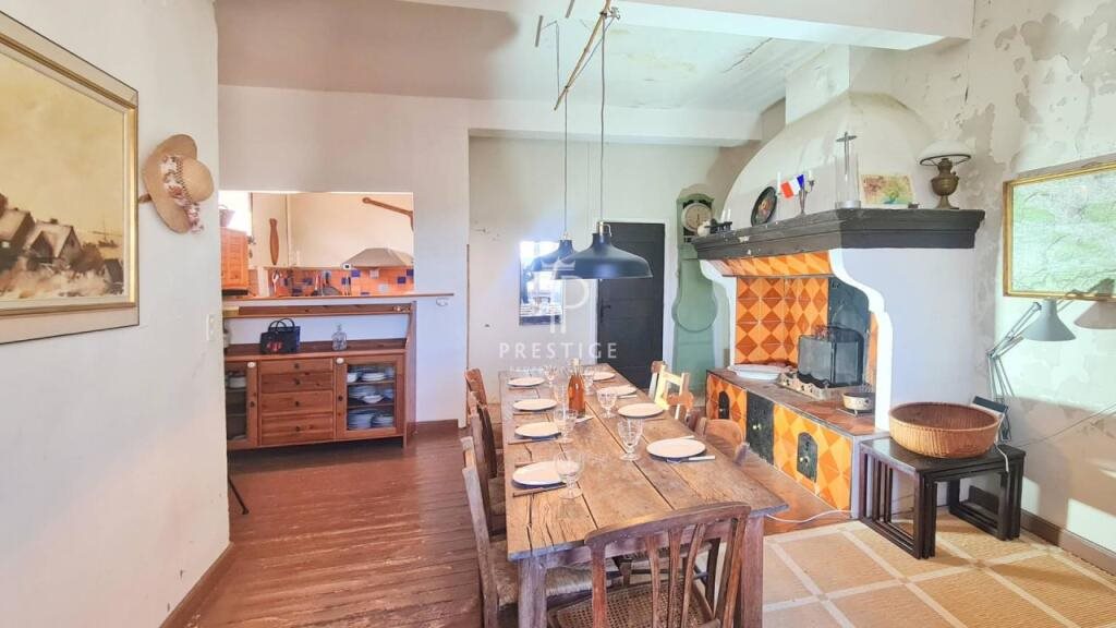 Maison à vendre, 130m², Uzès