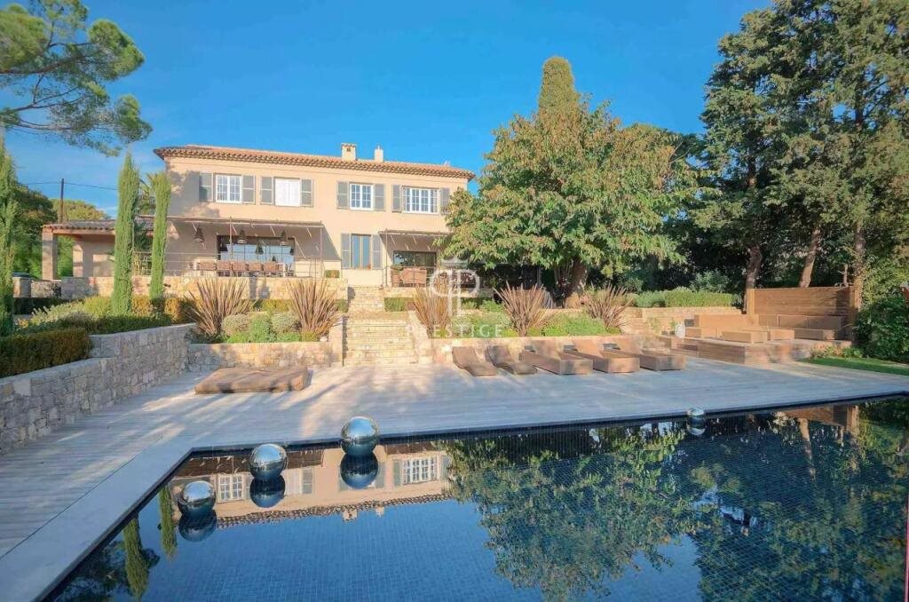 Maison à vendre, 250m², Mougins