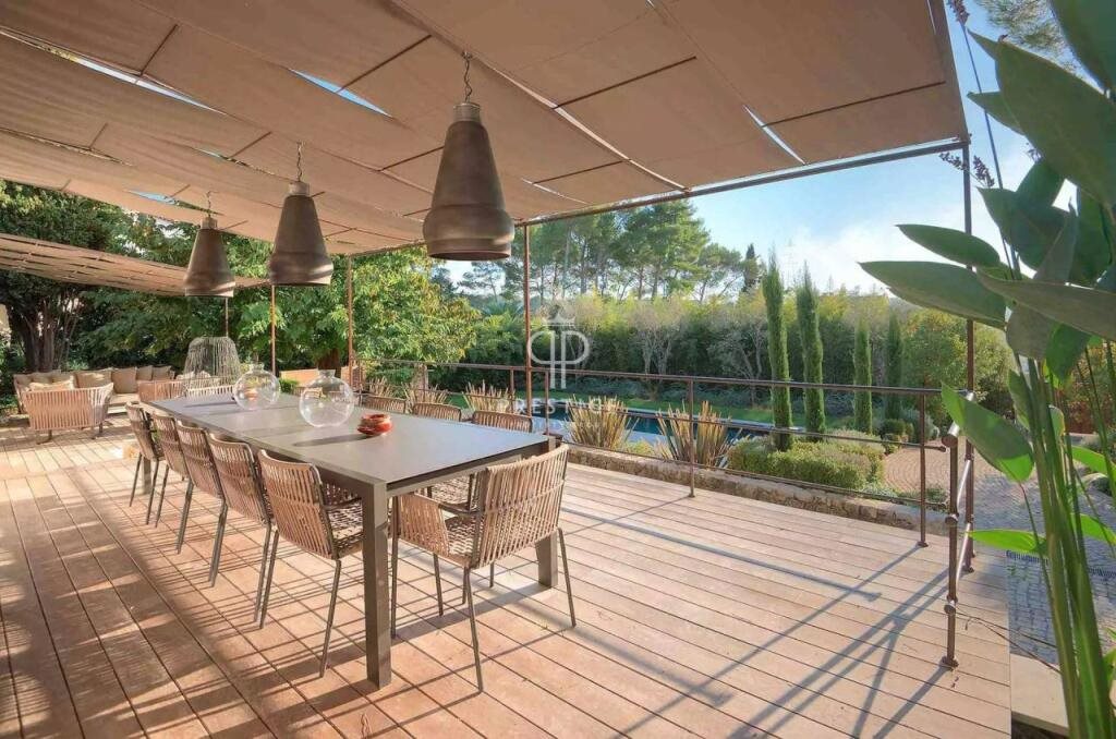 Maison à vendre, 250m², Mougins