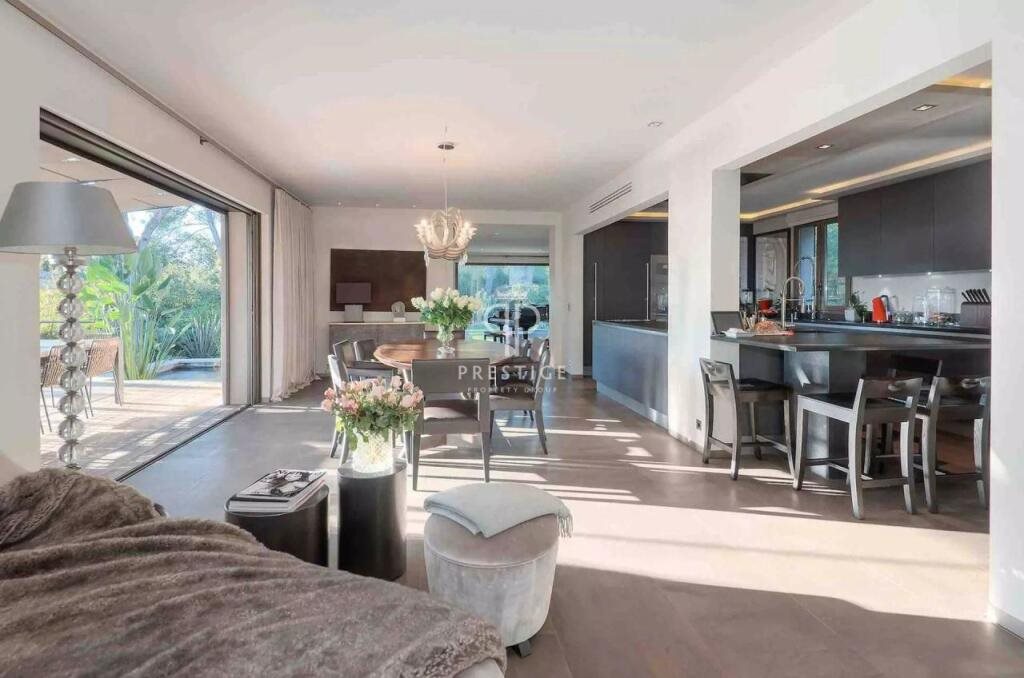 Maison à vendre, 250m², Mougins