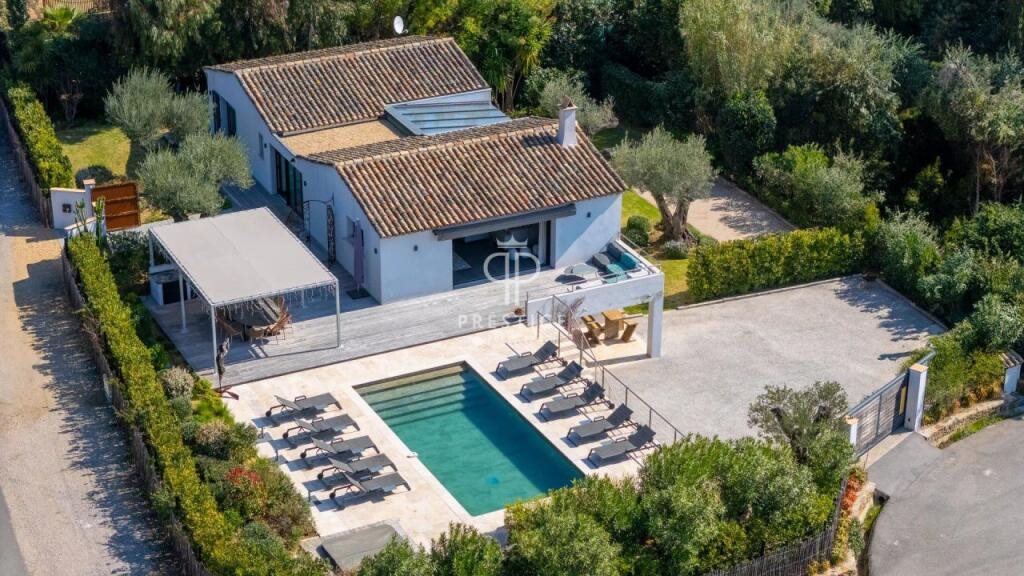 Maison à vendre, 260m², La Croix-Valmer
