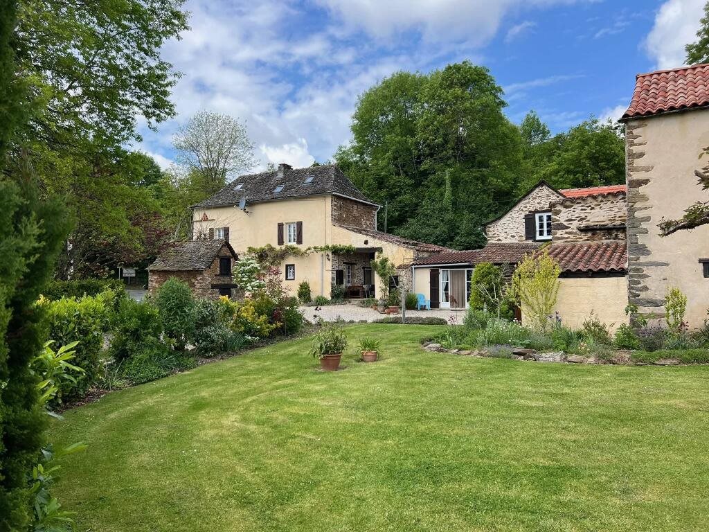 Maison à vendre, 336m², Montirat