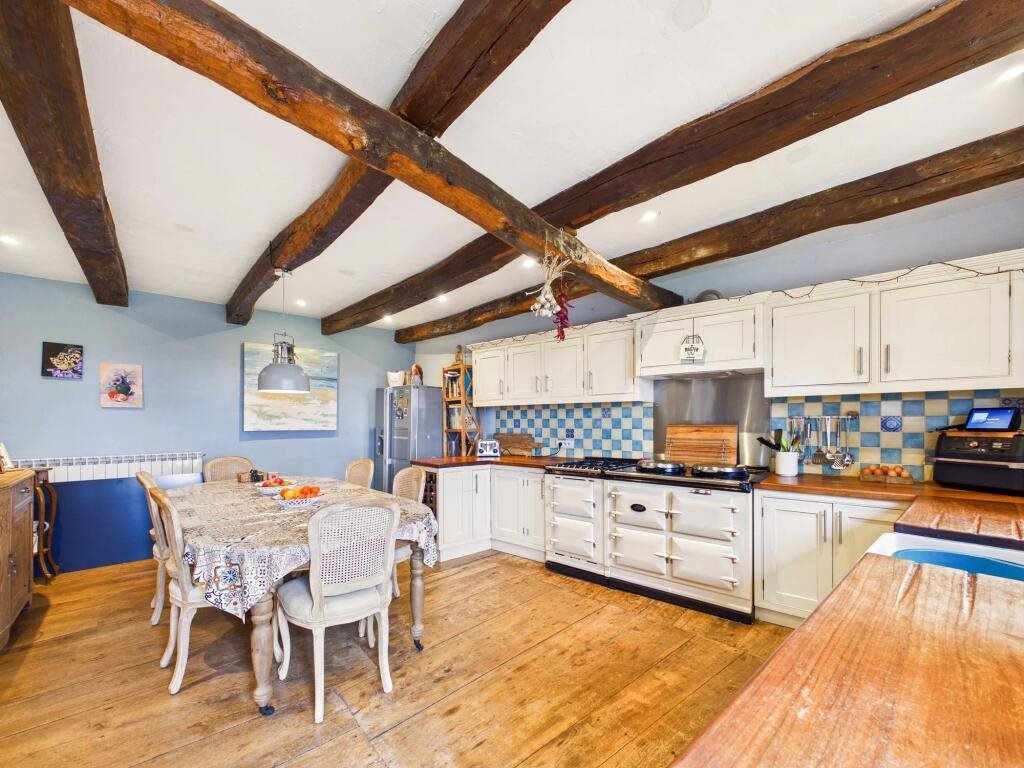 Maison à vendre, 336m², Montirat