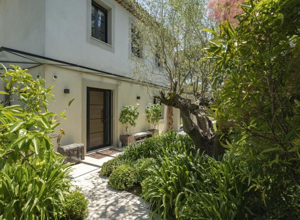 Maison à vendre, 375m², Mougins
