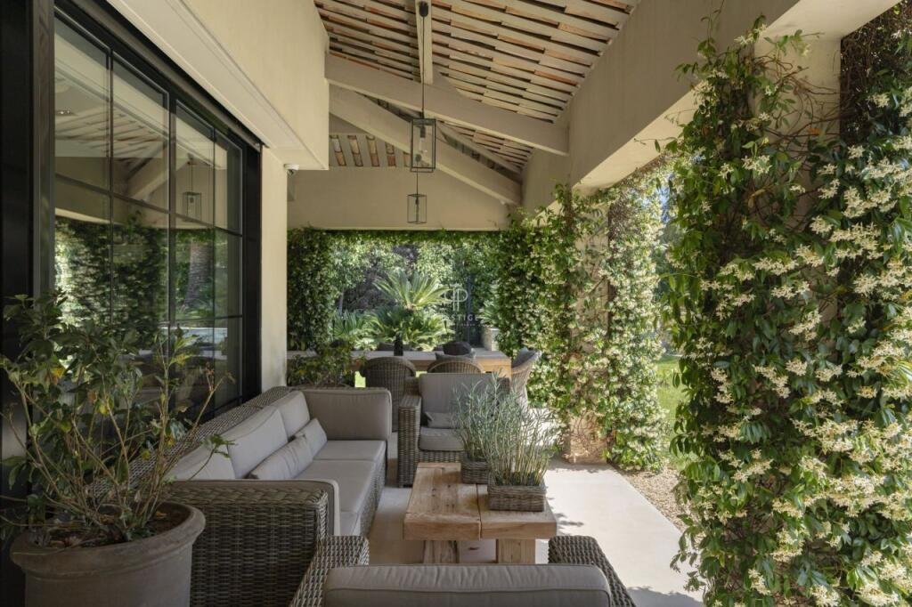 Maison à vendre, 375m², Mougins