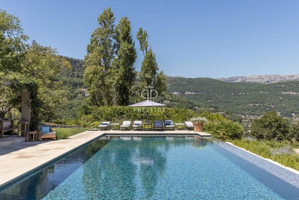 Maison à vendre, 391m², Châteauneuf-Grasse