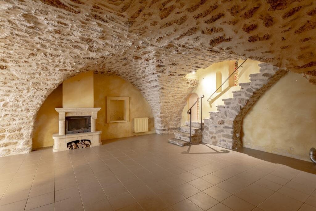 Maison à vendre, 3m², La Motte-d'Aigues