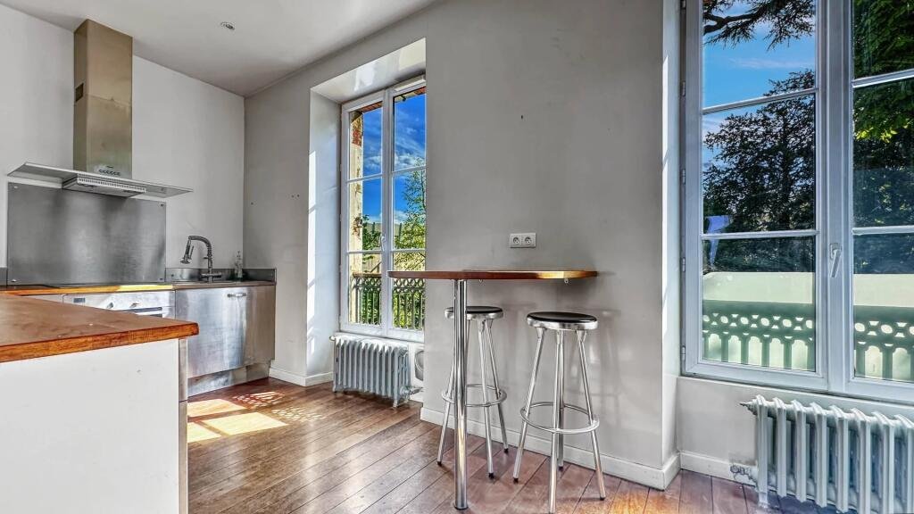 Appartement à vendre, 2m², Sèvres