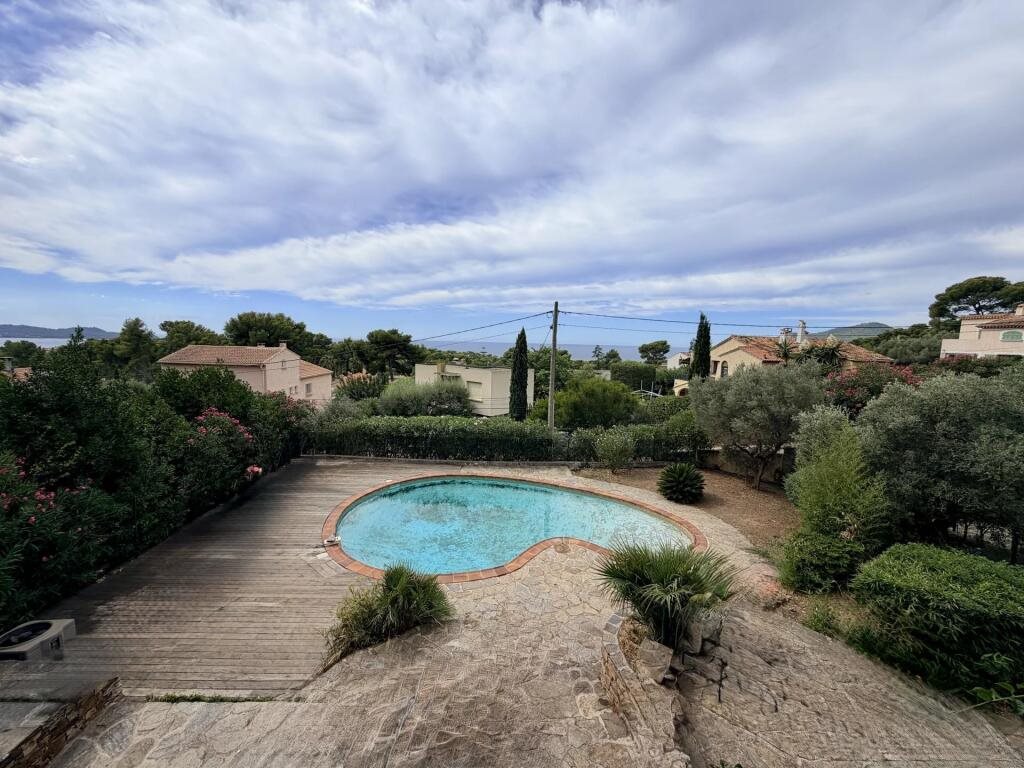 Maison à vendre, 5m², Carqueiranne