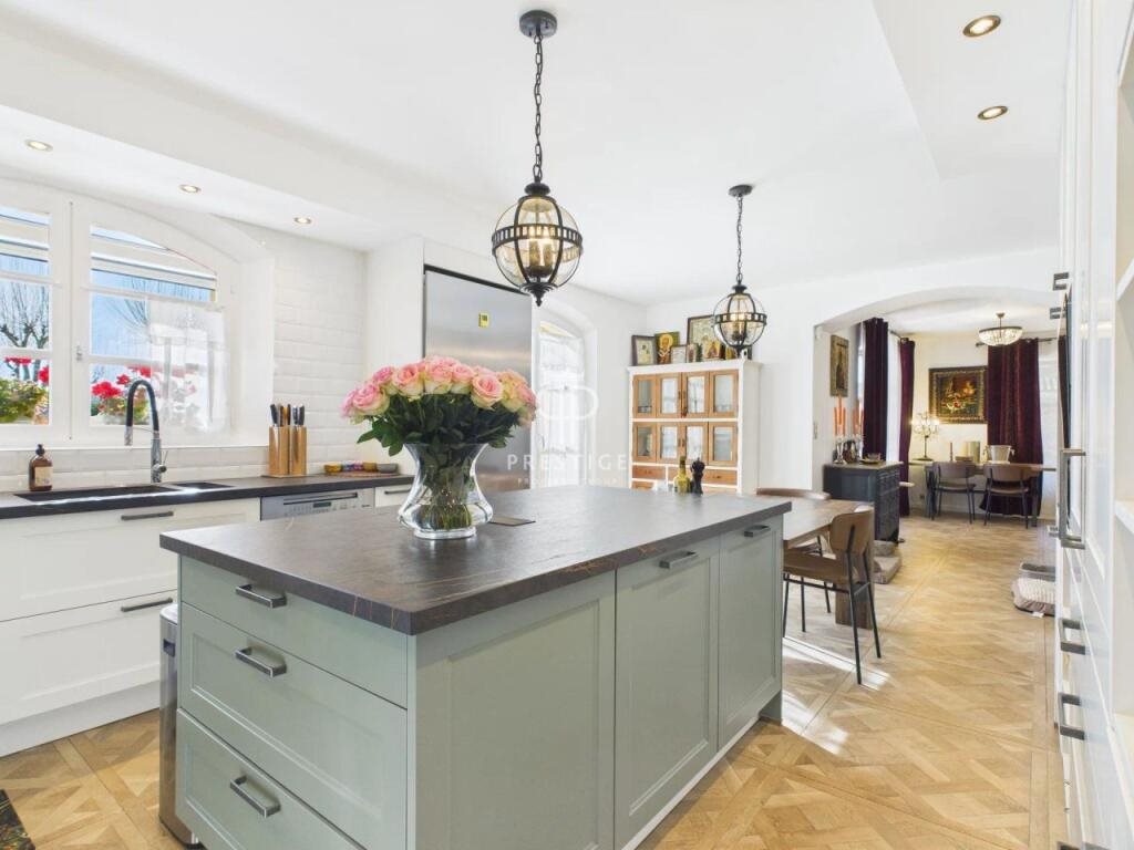 Maison à vendre, 178m², Valbonne