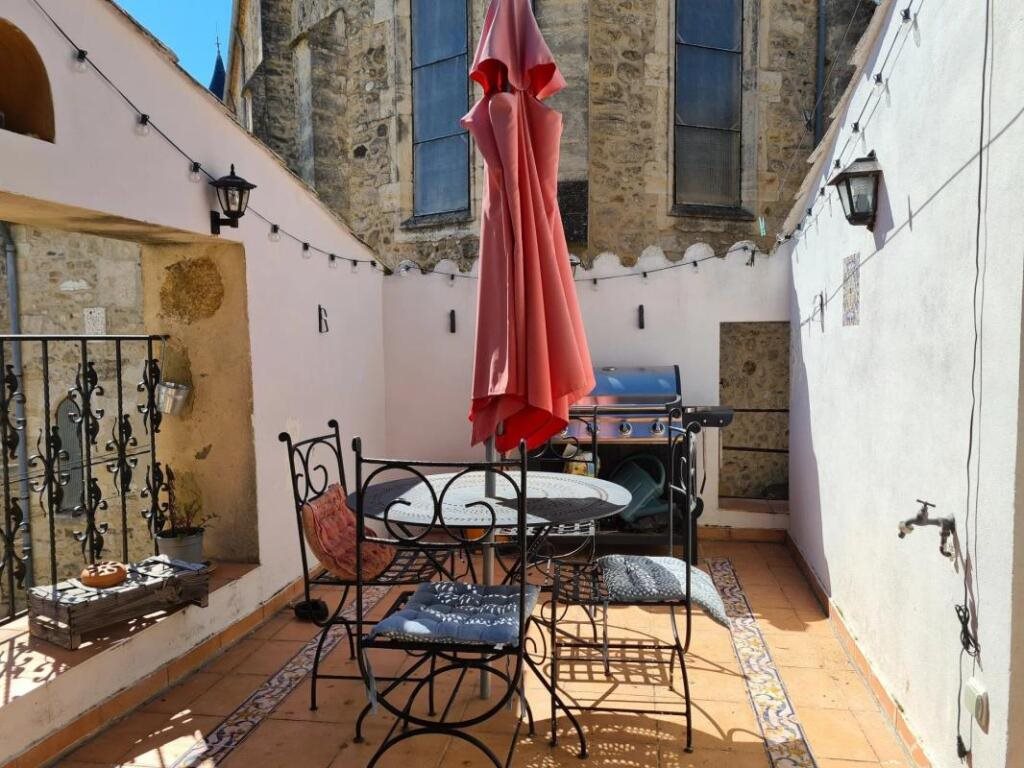 Maison à vendre, 135m², Pouzolles