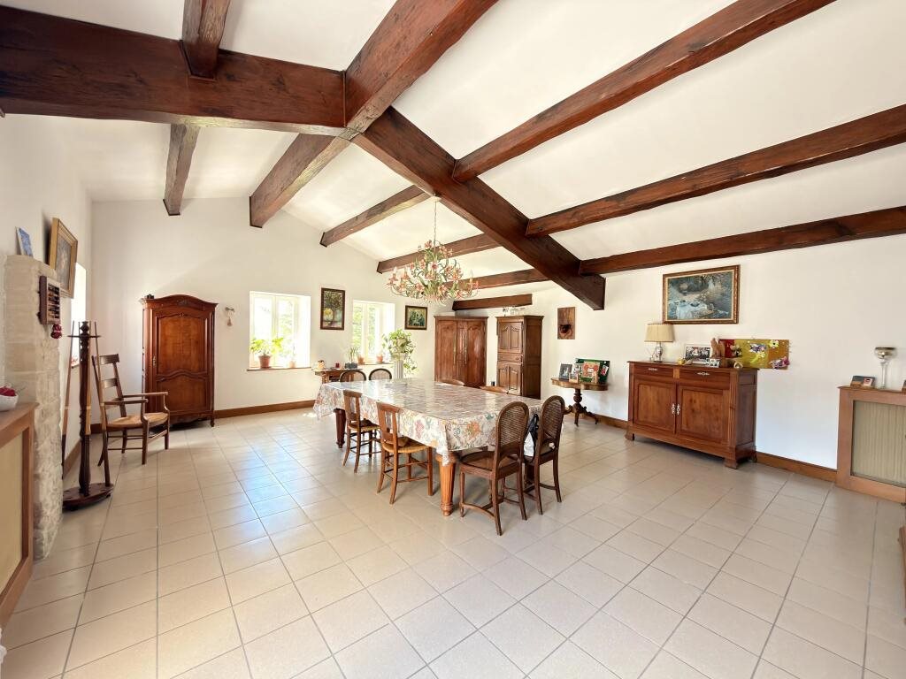 Maison à vendre, 234m², Villefagnan