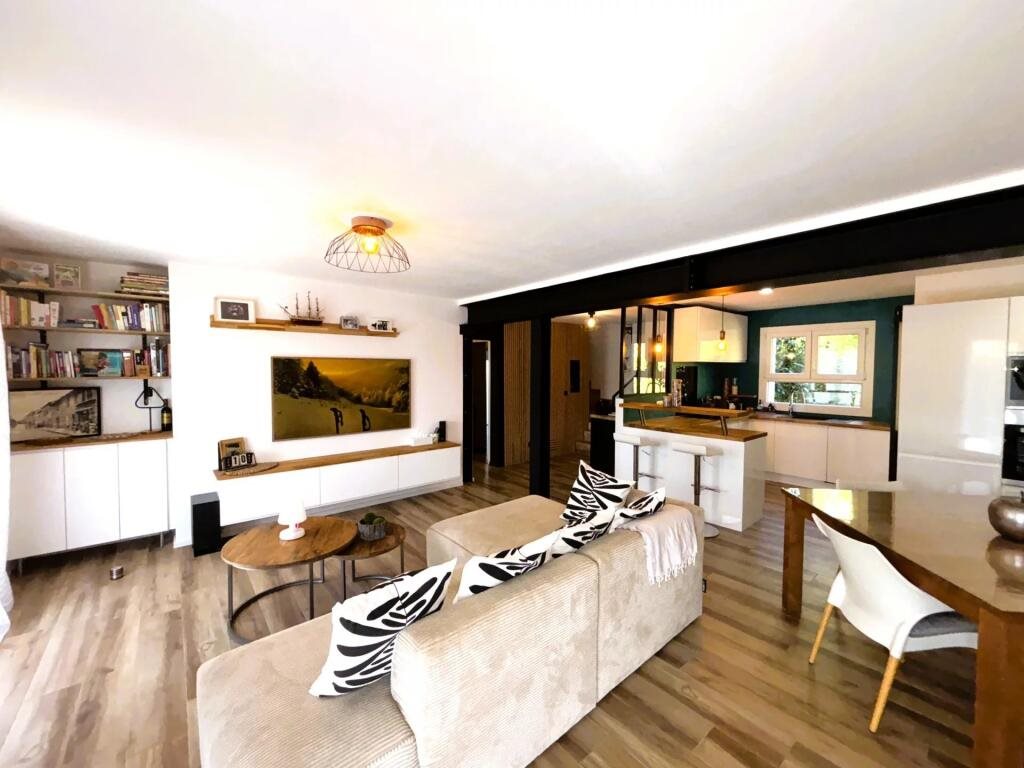 Maison à vendre, 4m², La Londe-les-Maures