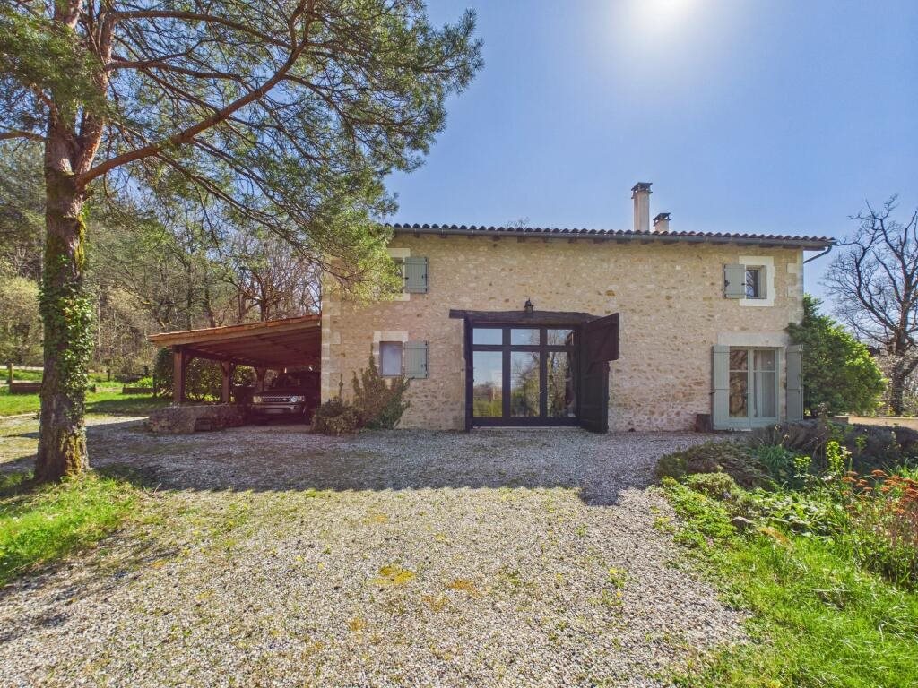 Maison à vendre, 214m², Teyjat