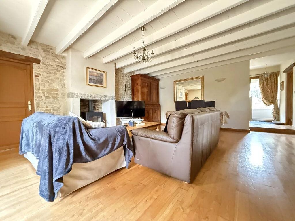 Maison à vendre, 3m², Ruffec