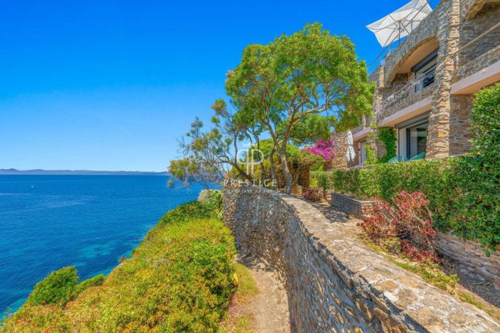 Maison à vendre, 370m², Le Lavandou