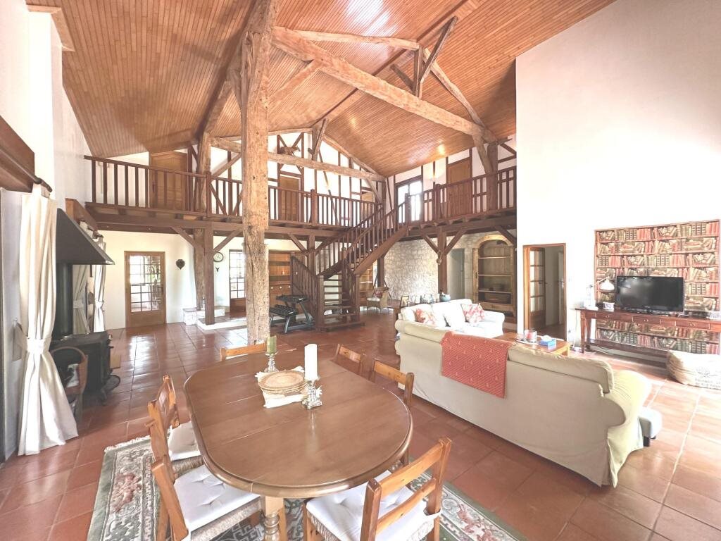 Maison à vendre, 251m², Eymet