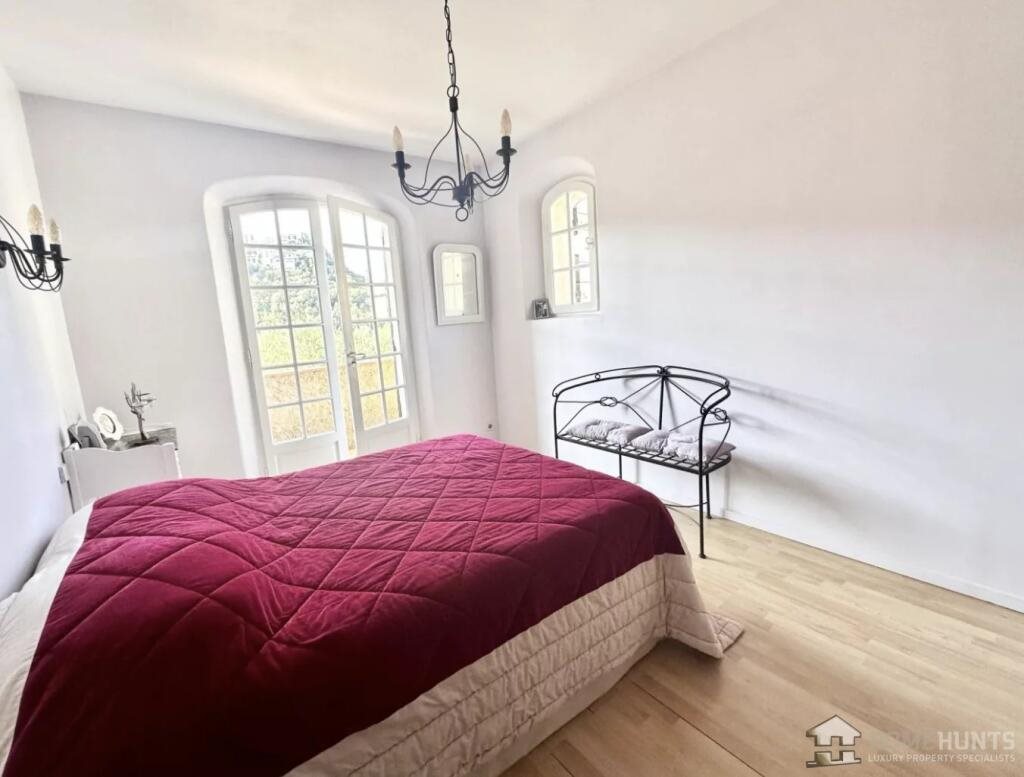 Maison à vendre, 200m², Mandelieu-la-Napoule