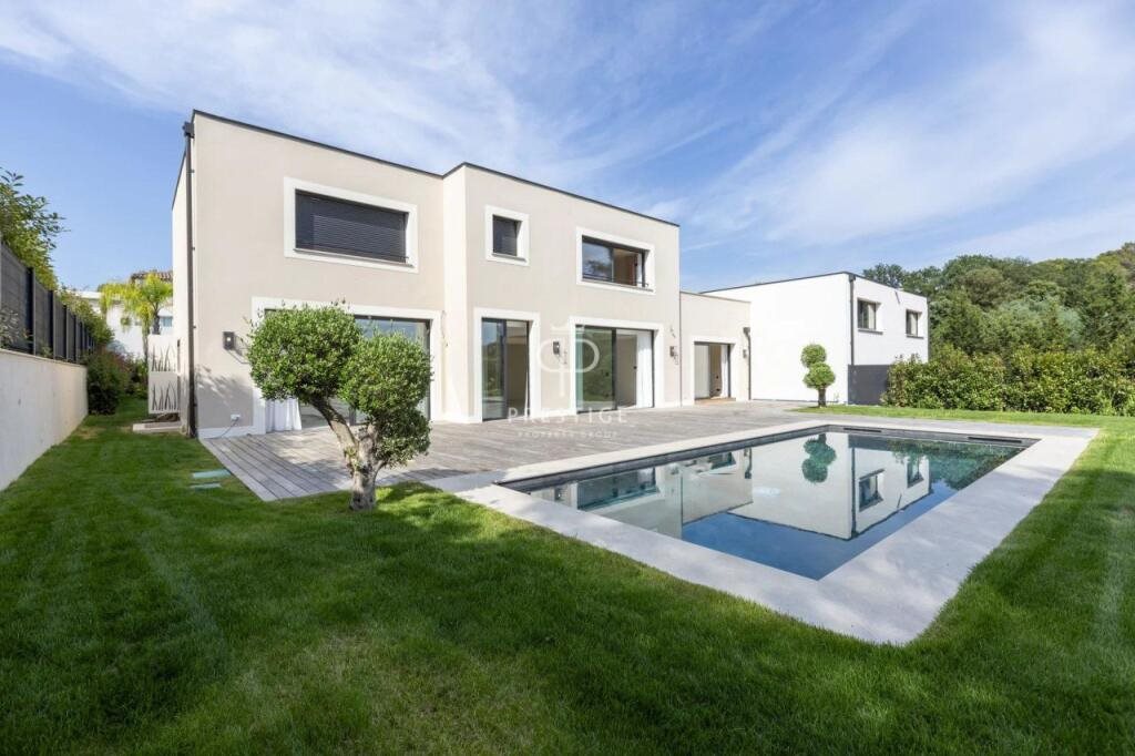 Maison à vendre, 280m², Valbonne