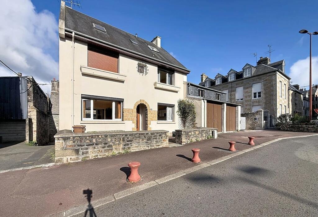 Maison à vendre, 5m², Villedieu-les-Poêles