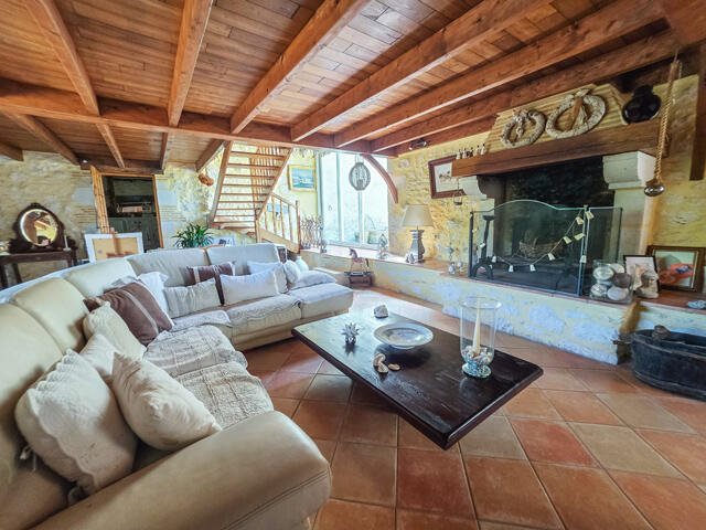 Maison à vendre, 340m², Issigeac