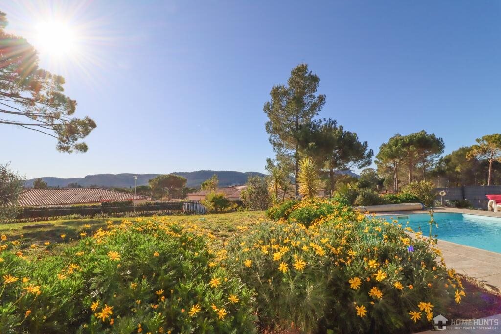 Maison à vendre, 180m², Bagnols-en-Forêt