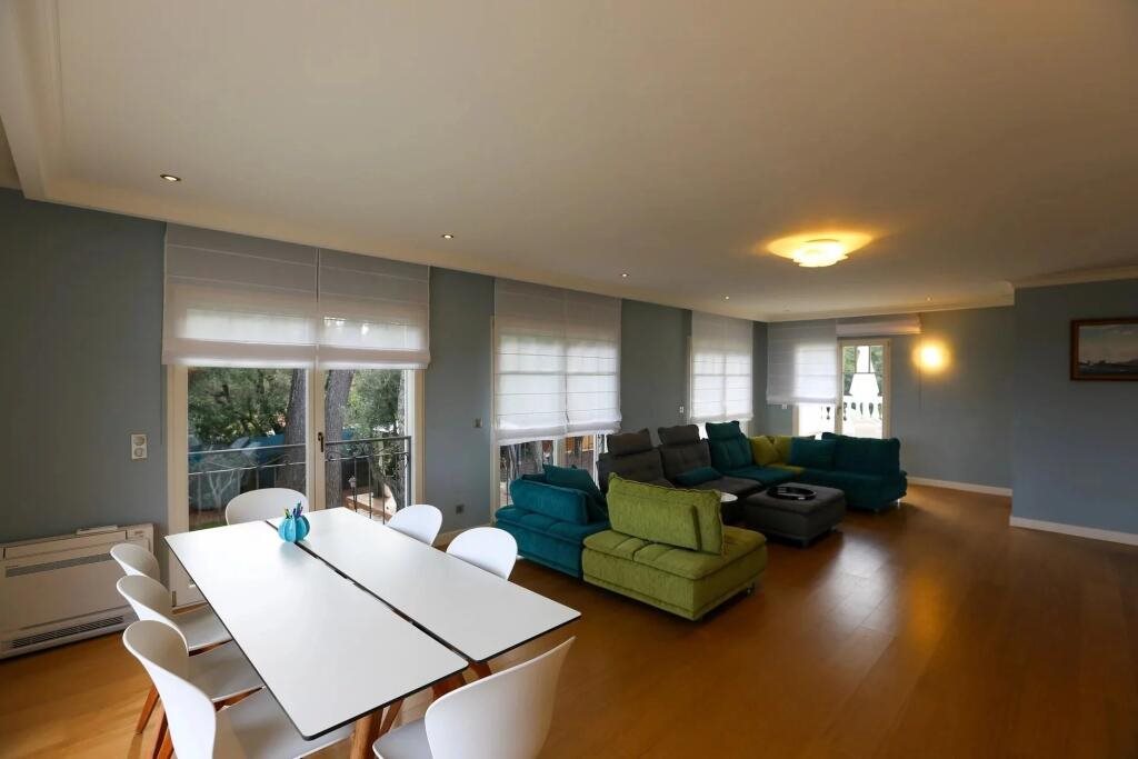 Maison à vendre, 260m², Antibes