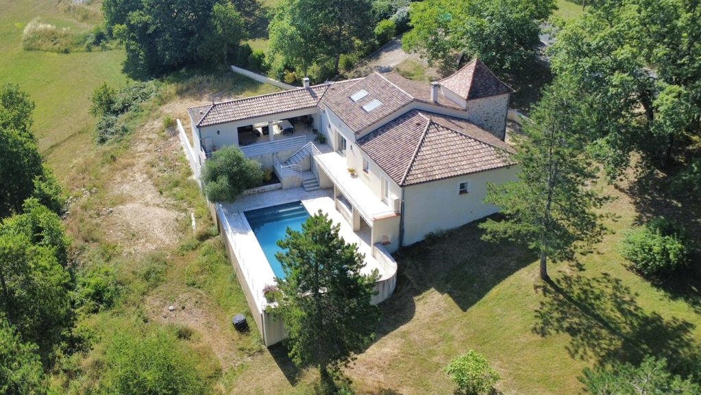 Maison à vendre, 3m², Mauroux