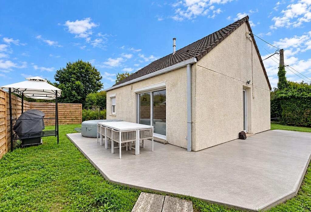 Maison à vendre, 2m², Saint-Planchers