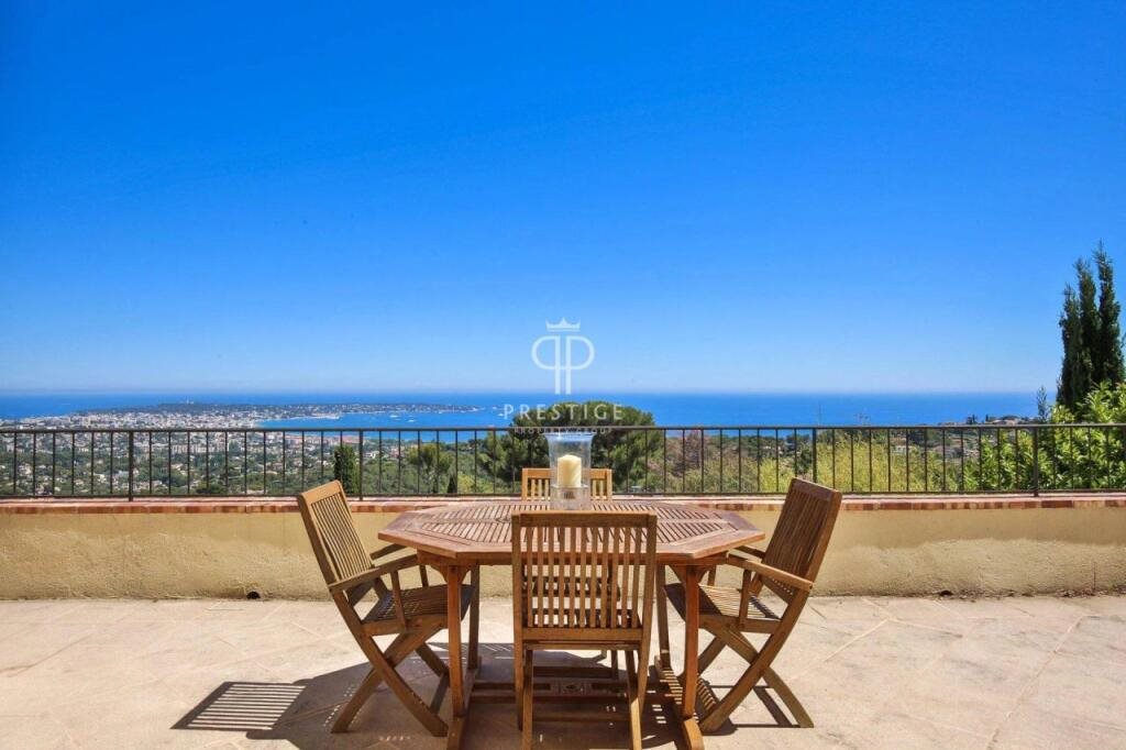 Maison à vendre, 260m², Vallauris