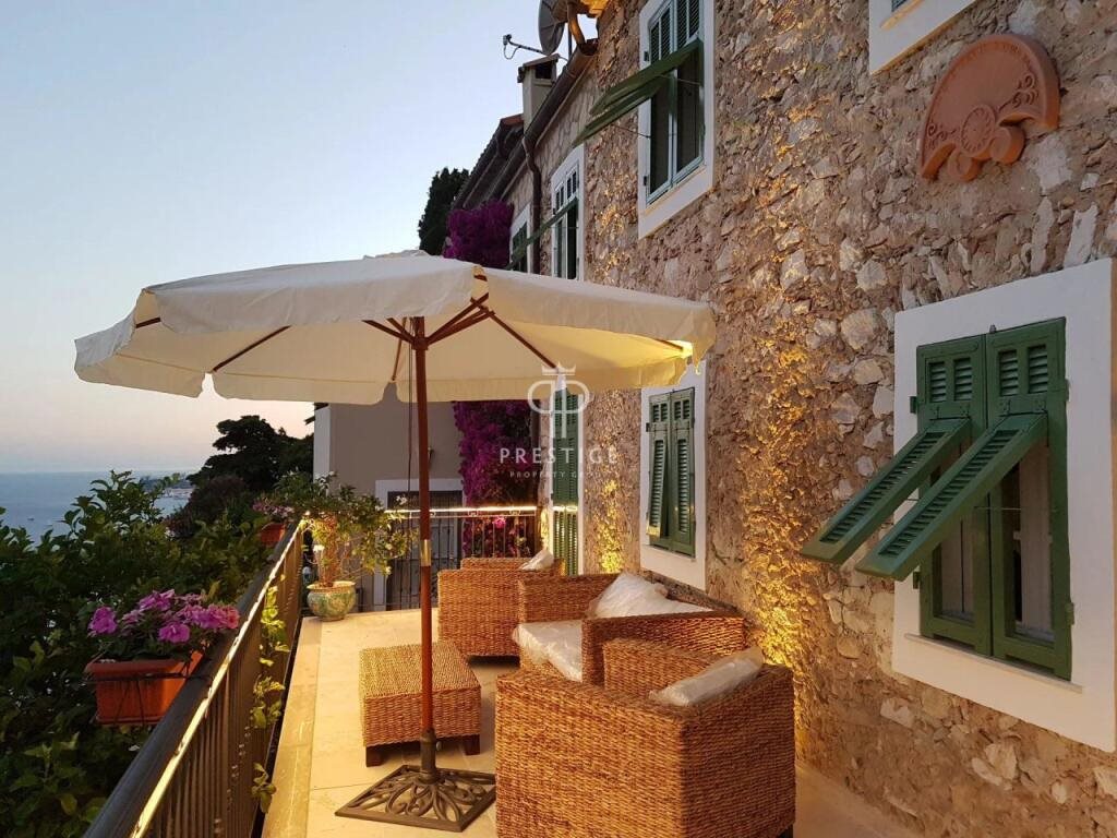 Maison à vendre, 212m², Roquebrune-Cap-Martin