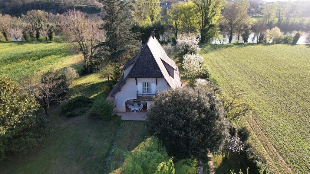 Maison à vendre, 4m², Lamagdelaine