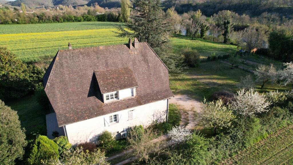 Maison à vendre, 4m², Lamagdelaine