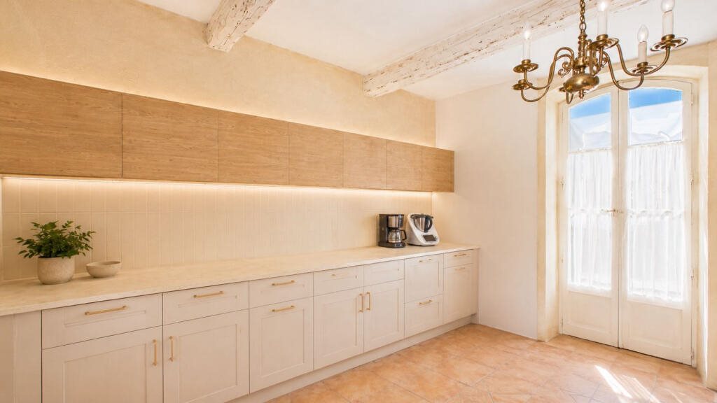 Maison à vendre, 4m², Eyragues