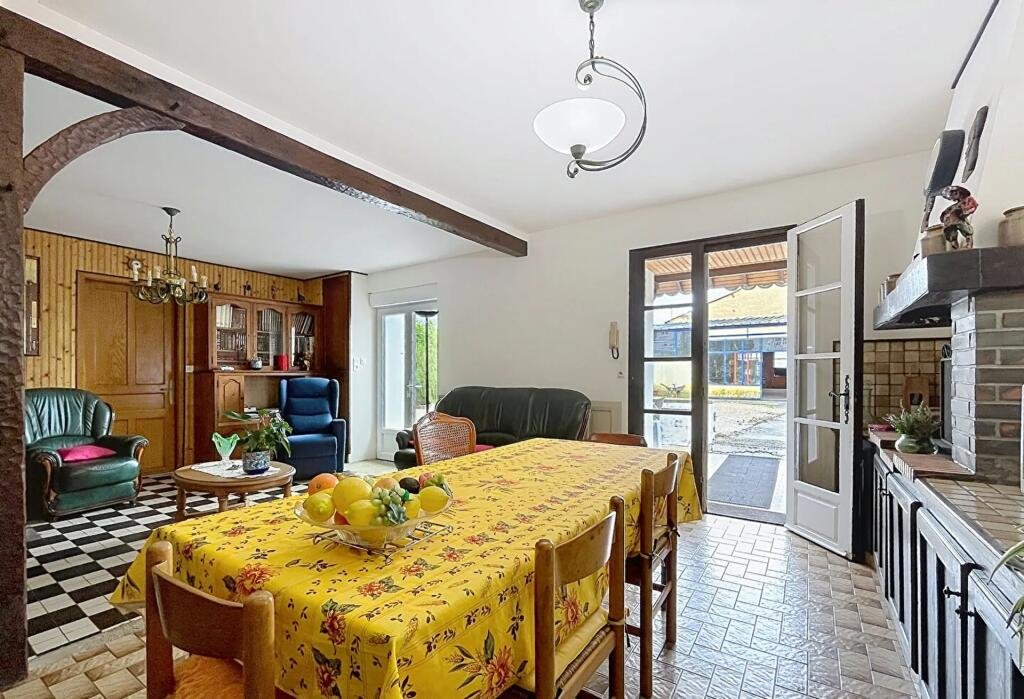 Maison à vendre, 3m², Pontorson