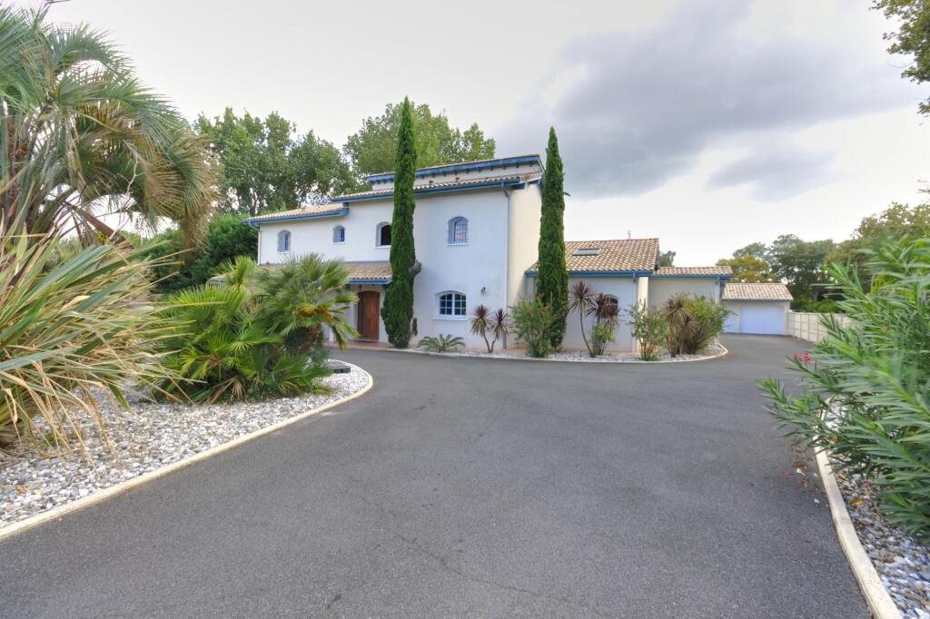Maison à vendre, 6m², Tosse