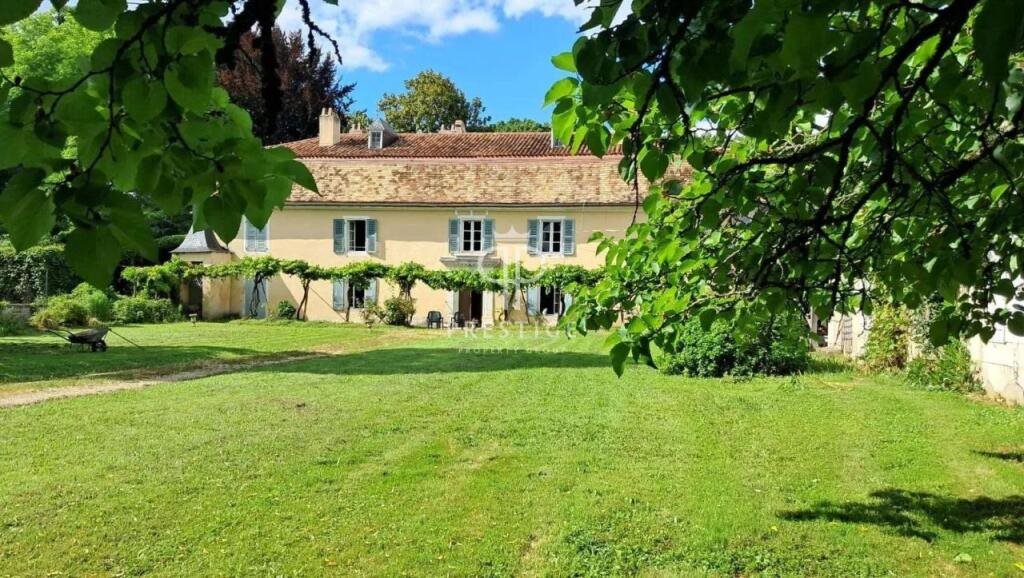 Maison à vendre, 460m², Aubeterre-sur-Dronne